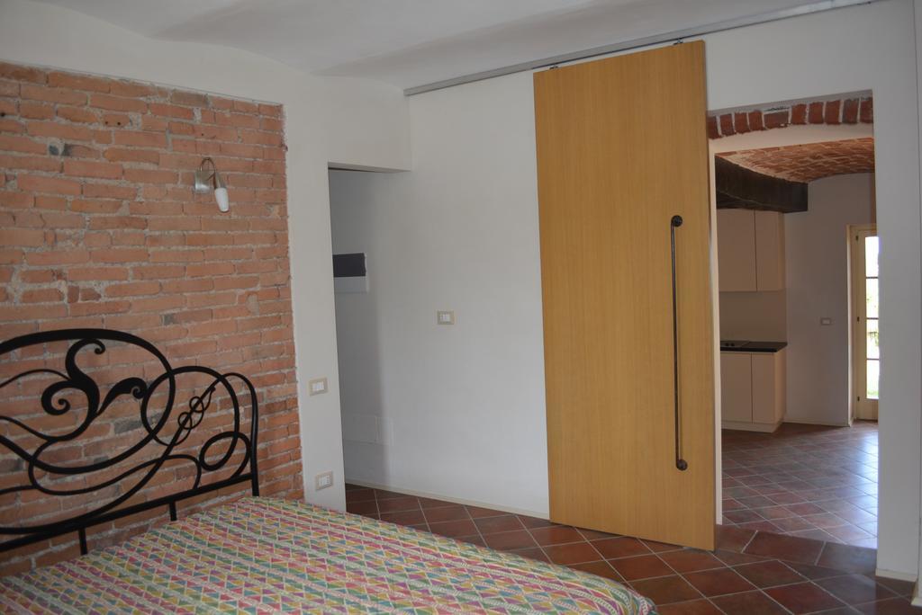 Cassine Cascina Valtignosa Camere Con Vigna מראה חיצוני תמונה